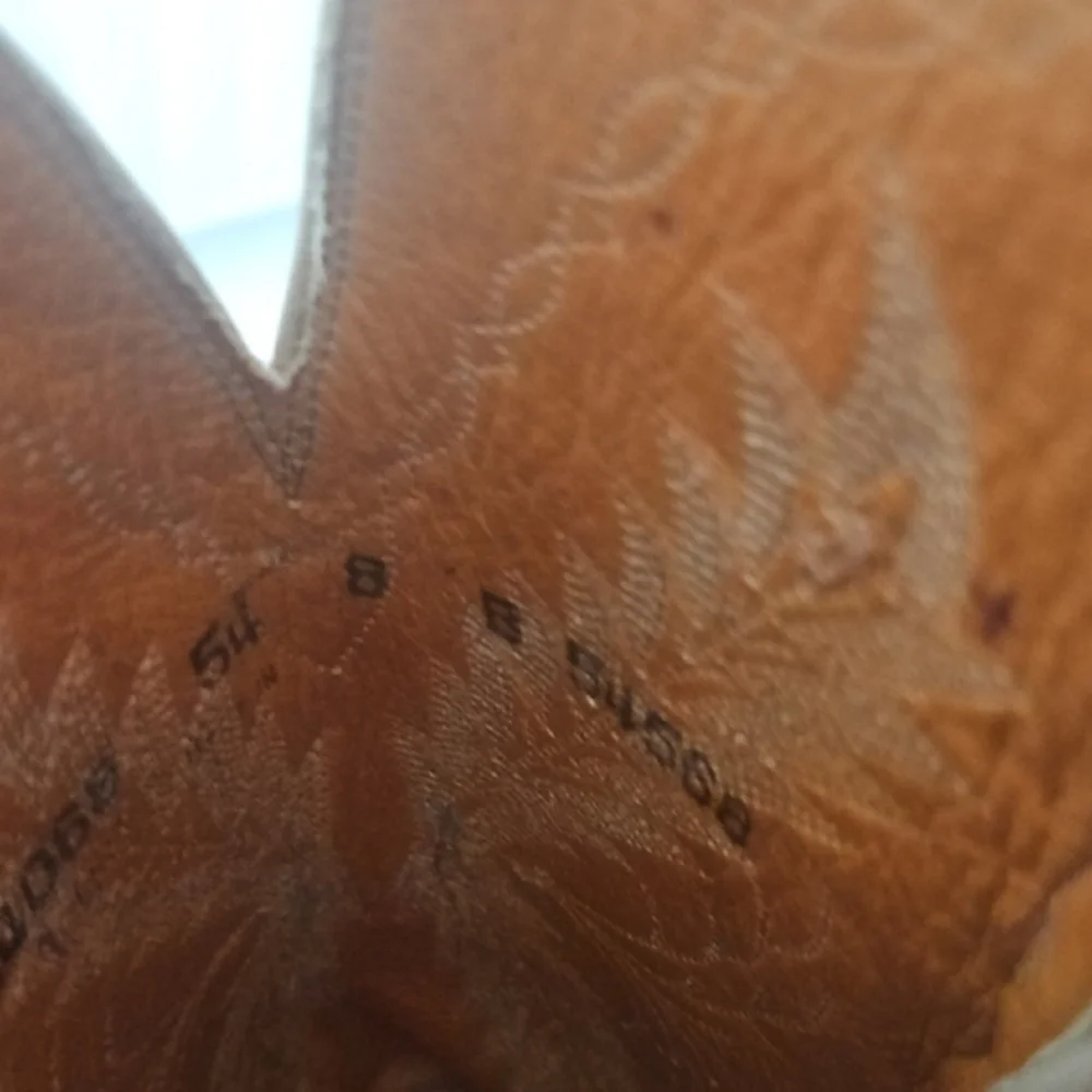 Lucchese Vintage Women's 1183 Exotic Cowboy Boots - Picture 10 of 15